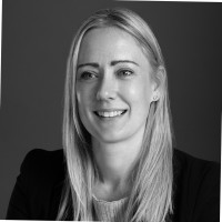 Crestbridge Family Office Services Employee Vicky Edwards's profile photo