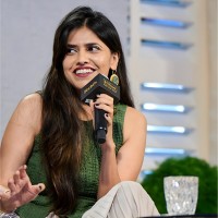 Email e telefono di Ahana Gautam