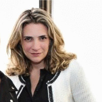Defamília Employee Priscilla Mello's profile photo