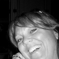 Carolyn Czar-Delima