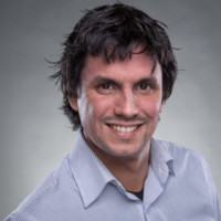 Fluxility Employee Dión Burer's profile photo
