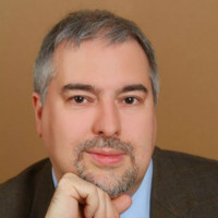 Toldy László Email
