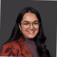 Ashmitha Seshadri Email