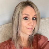 Surgical Institute Of Reading, L.P. Employee Danielle Henne's profile photo