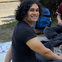 Version2.ai Employee Neil Y.'s profile photo