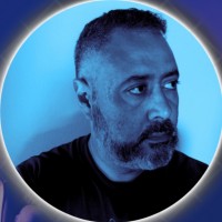 Roberto Paiva Email