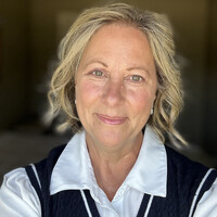 Five & Thrive Employee Pamela Peterson's profile photo