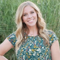 Calli Molina Email