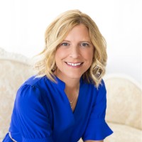 The Alliance Employee Bobbie Aue's profile photo