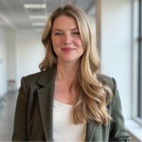 Sarah Comstock Email