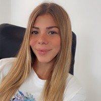 Les Agences de Papa Employee Kelly Dilmi's profile photo