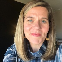 Leah Bloom Email & Phone Number