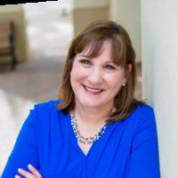 Kathi Oakes Email & Phone Number