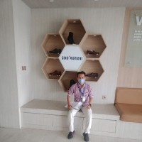Andrias Rumanda Email