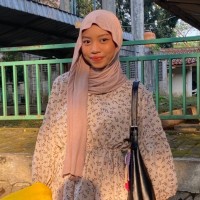 Cahaya Jakarta Group Employee Khalyla Hafsa's profile photo