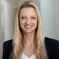 Karoline Stich Email
