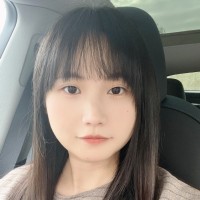 Chloe Sun Email