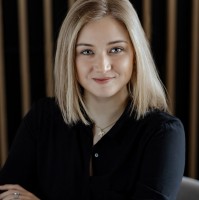 Karolina Grzywaczewska Email