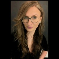 Monika Elzbieciak Email