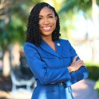 City of Fort Lauderdale Employee Rickelle Williams's profile photo