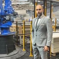Murat Ozen Email