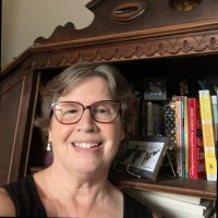Elizabeth Girvan Email