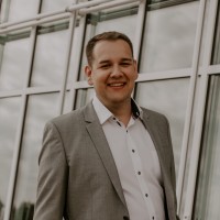 Maximilian Münch Email
