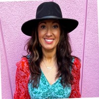 Laura Pilcher Email & Phone Number