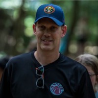 Leon van Den Berg Email