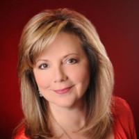 Kellie Olson Email & Phone Number