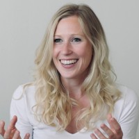Yasmin Lichtenwagner Email