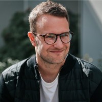 vivenu Employee Simon Hennes's profile photo