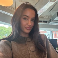 Mia Maybury Email