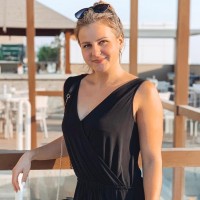 Ann Lopez Email