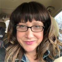 Newbury Comics Employee Amy Dorfman's profile photo