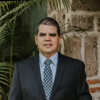 Ernesto C Email