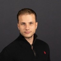 Nils Harrenberger Email