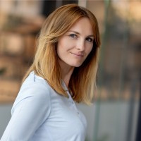 Kamila Necel Email