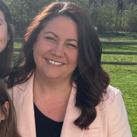 Victoria's Secret Employee Karen Davidson's profile photo