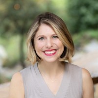 Liz Dee Email & Phone Number