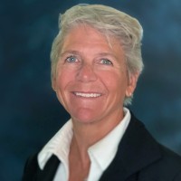 LOVB San Francisco Employee Julie Smith's profile photo