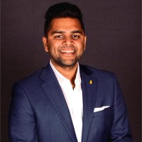 Pineapple Capital Group Employee Dharmang Shah's profile photo