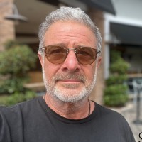 Gil Junger Email & Phone Number