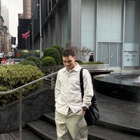 UNIQLO Employee Christopher Mena's profile photo