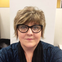 Crown Equipment Corporation Employee Michelle McClain's profile photo