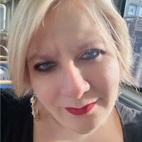 Skyline Window Coverings Employee Chelsea Bell's profile photo