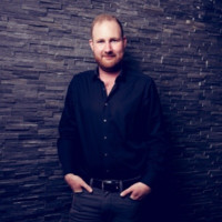 Simon Marienfeld Email & Phone Number