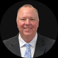 Synchronize Employee Mike Helmbrecht's profile photo