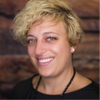 Lineal Employee Jeanne Somma's profile photo