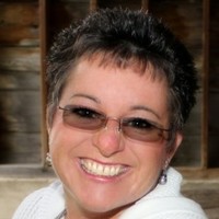 Tami Compton Email & Phone Number